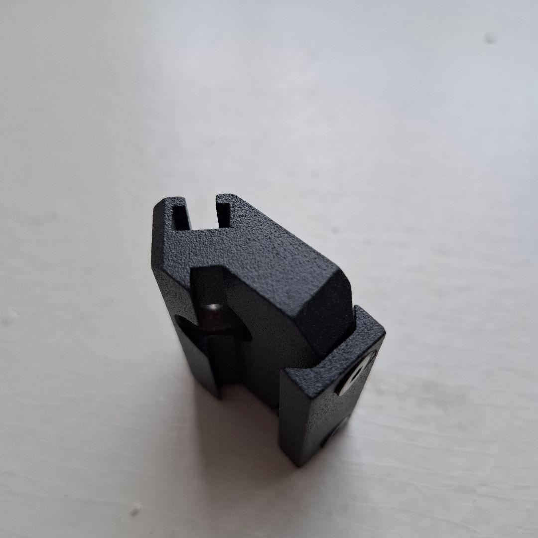 実物・新品 Zenit B-25U マウント 斜めグリップ 20mmレール付