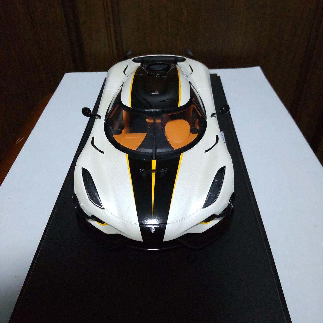 ケーニグセグ レゲエーラ ホワイト 1/18 GTスピリット 京商