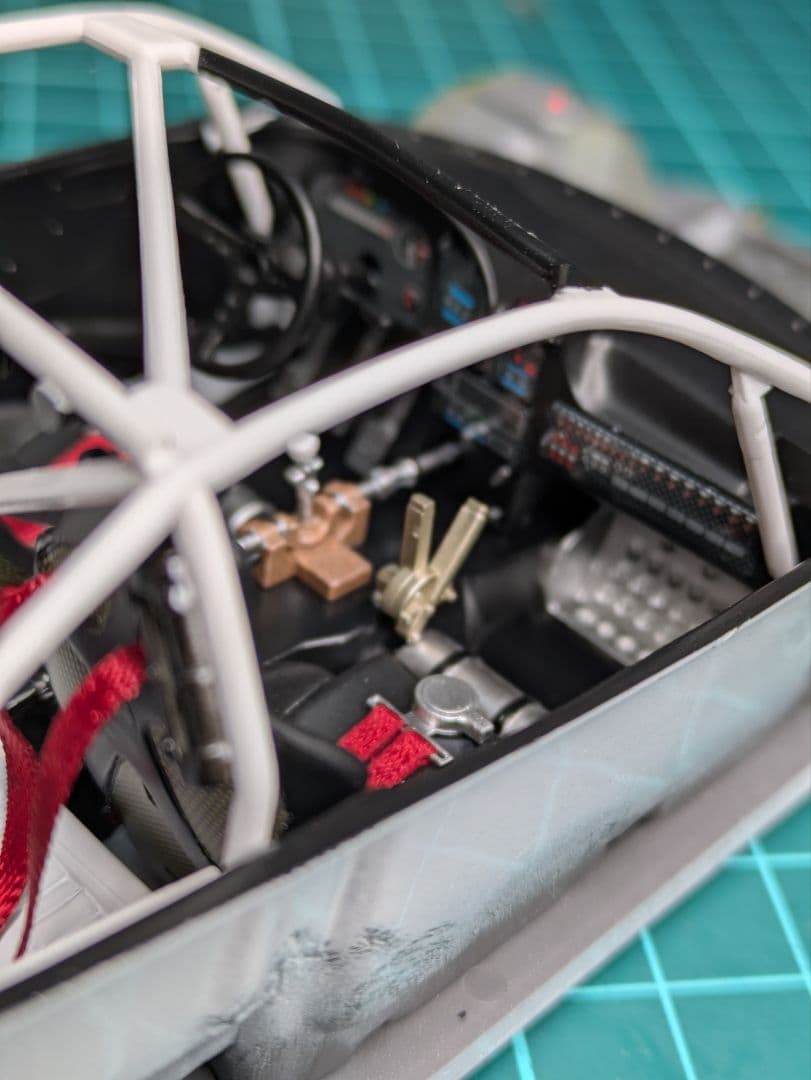 タミヤ 1/24 カストロールセリカ と ハセガワ フィギュア(完成品)