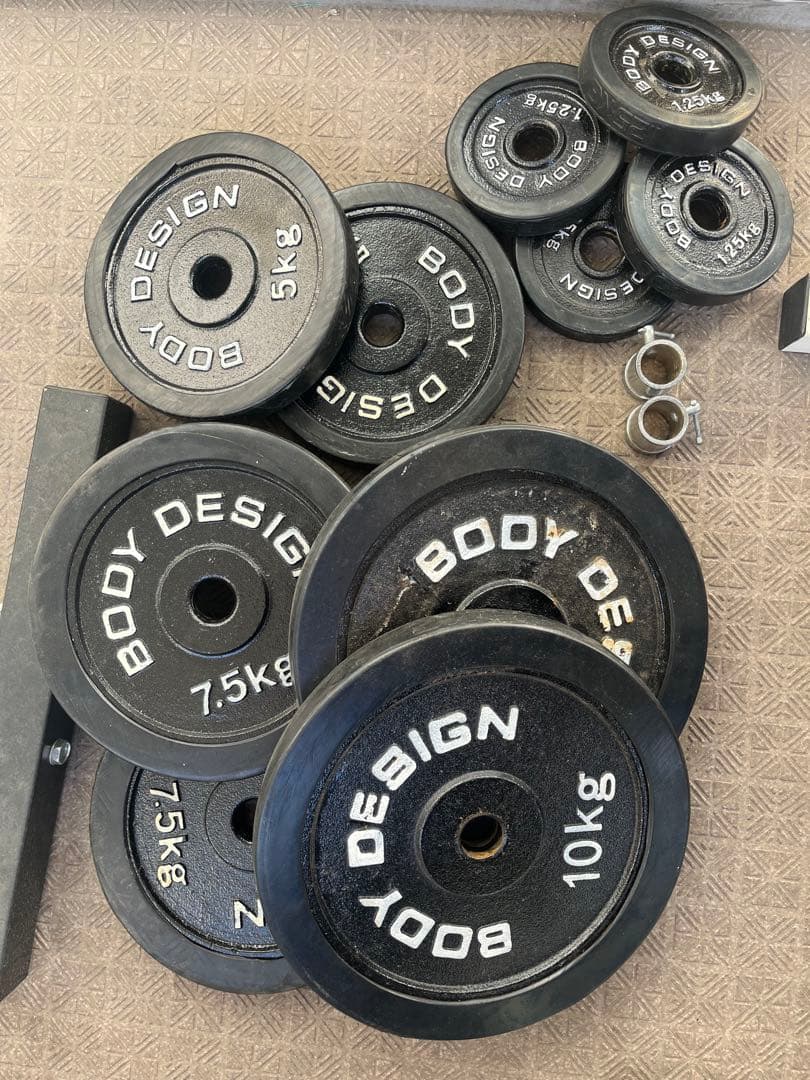 値下げしました。引取り、配達限定　ボディデザイン　トレーニングベンチセット