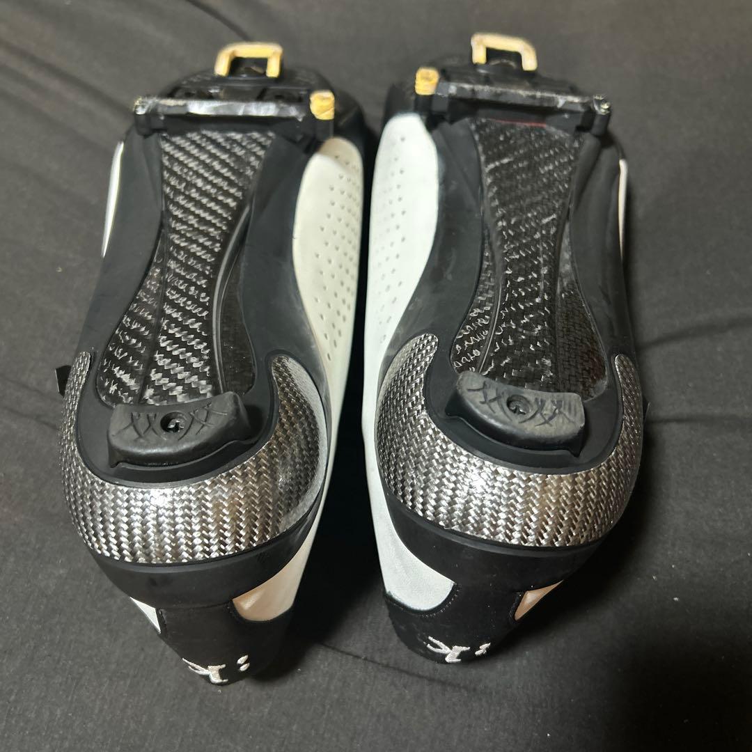 フィジーク R3 UOMO G-fit