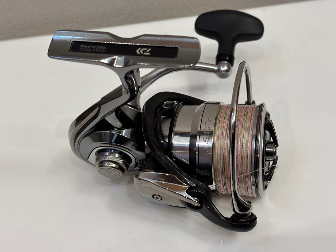 ダイワ18イグジスト 3000s-c