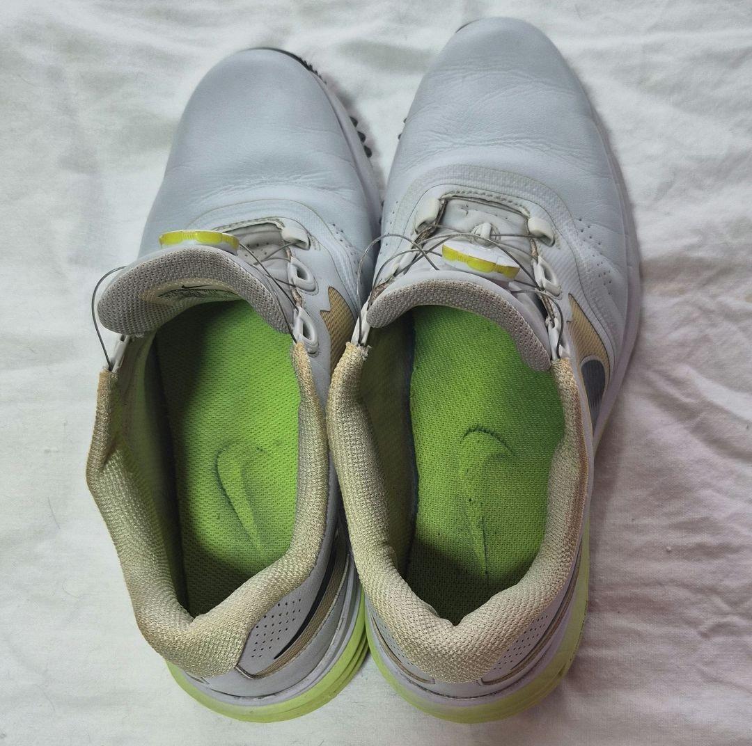 NikeのLUNAR COMMAND BOA　ゴルフシューズ
