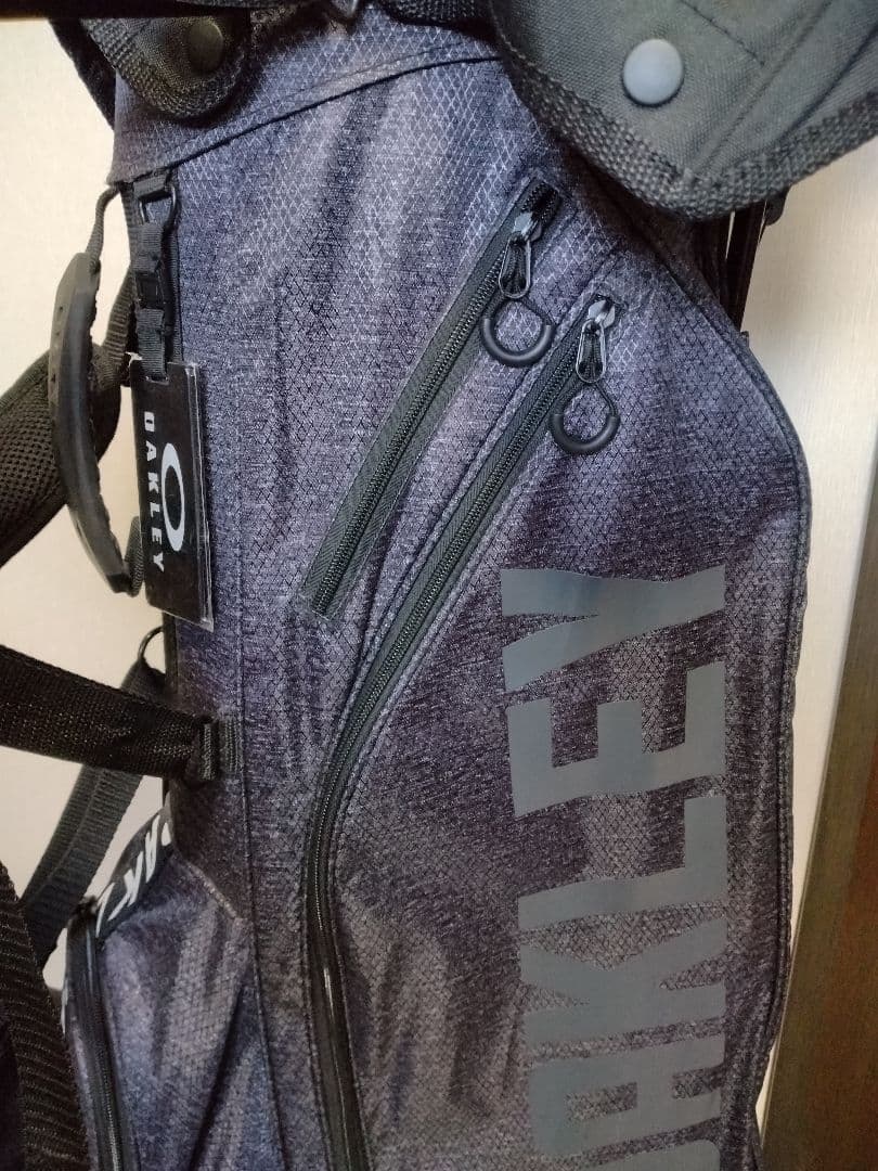 Oakley スタンドバッグ ダークグレー/ブラック