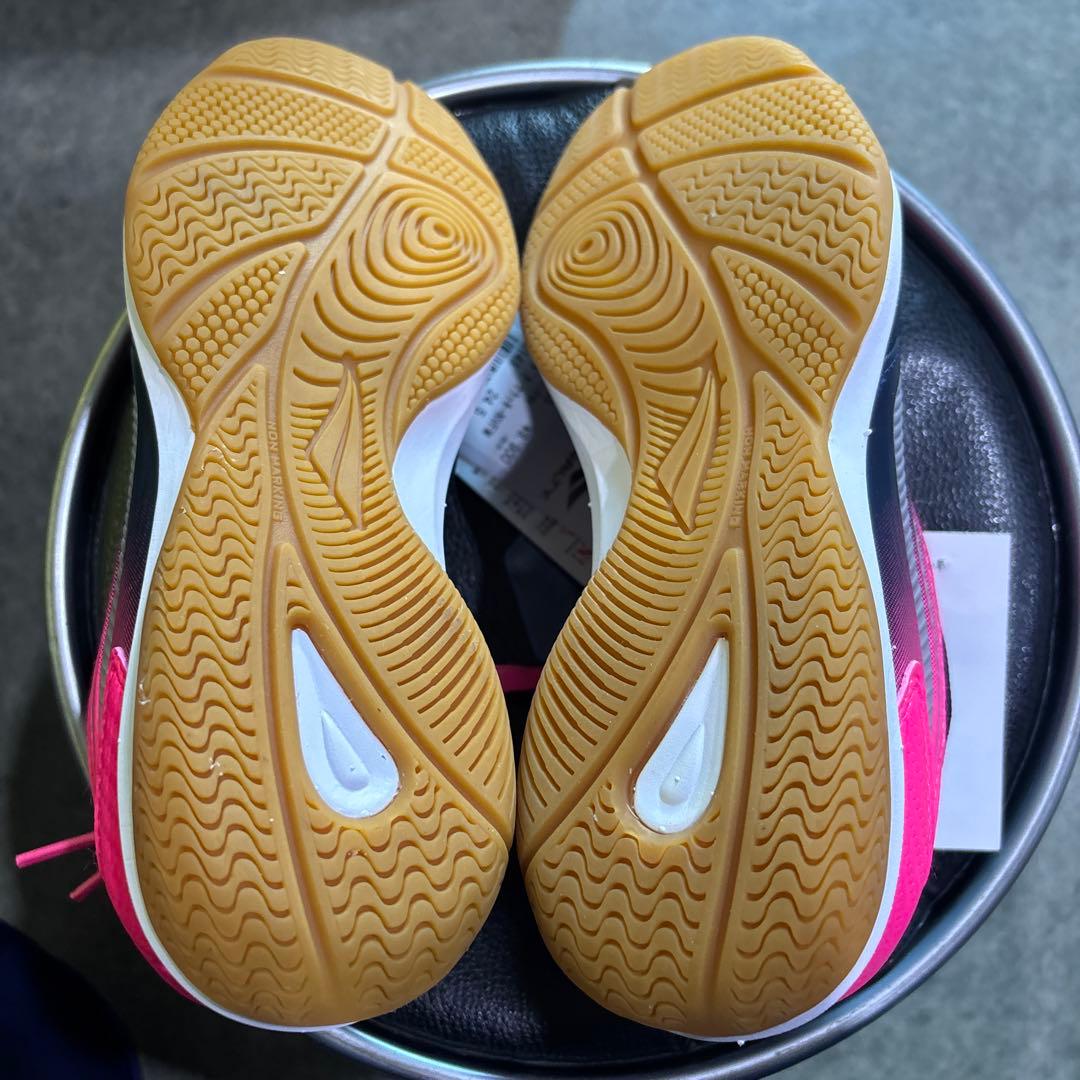 ペナルティフットサルシューズ新品24.５㎝