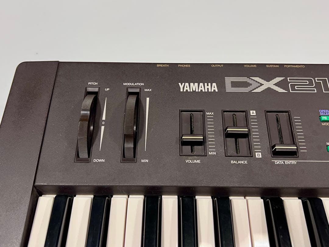 YAMAHA DX21 シンセサイザー 61鍵