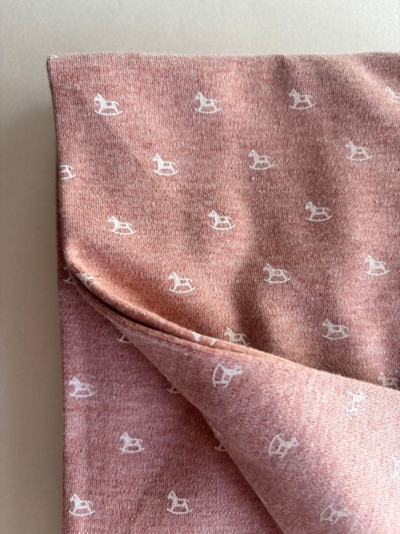 ピンク系　スムースニット