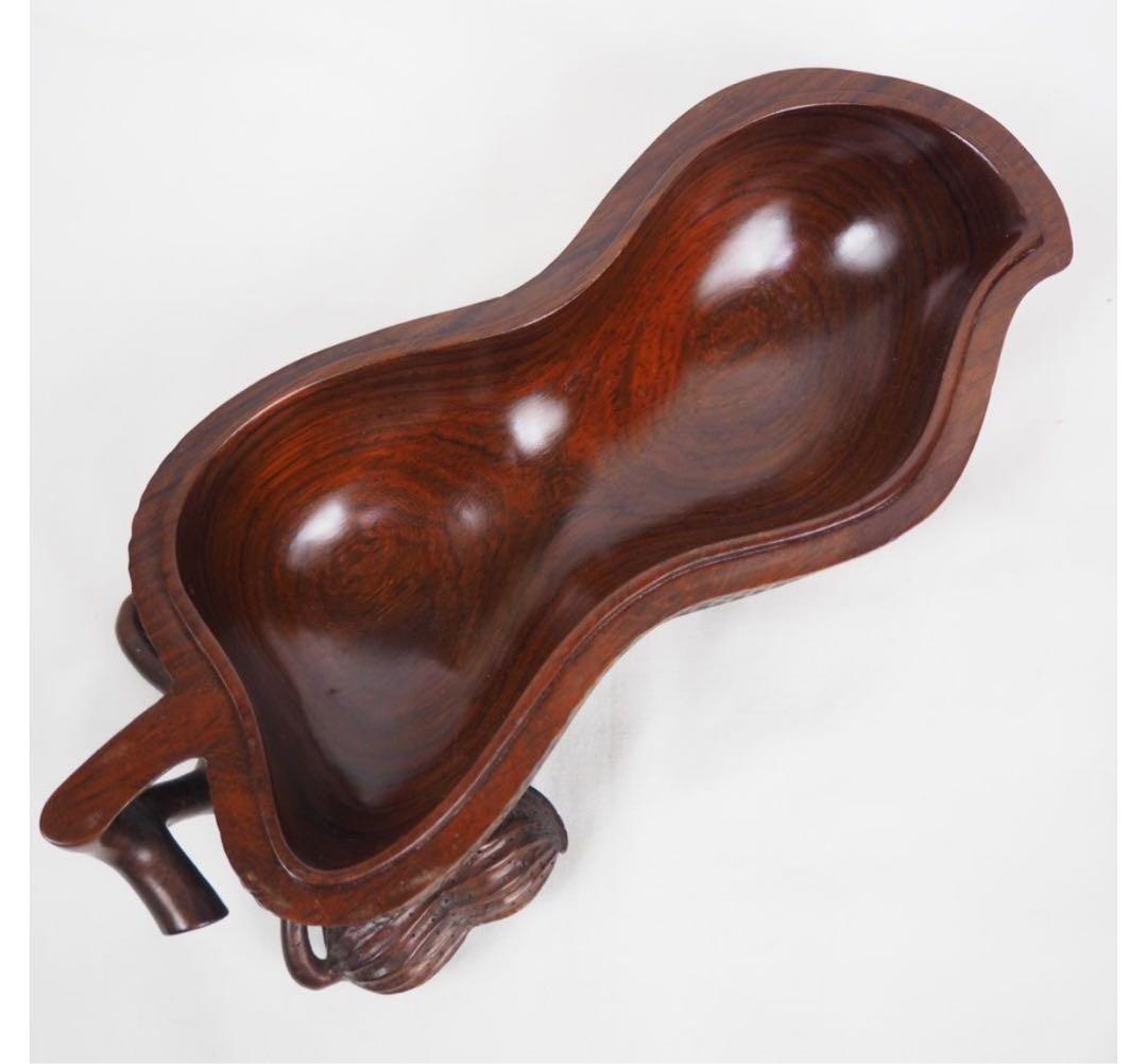 送料無料　時代物　唐木花梨（沈水）透かし彫り落花生蓋物　幅21ｃｍ