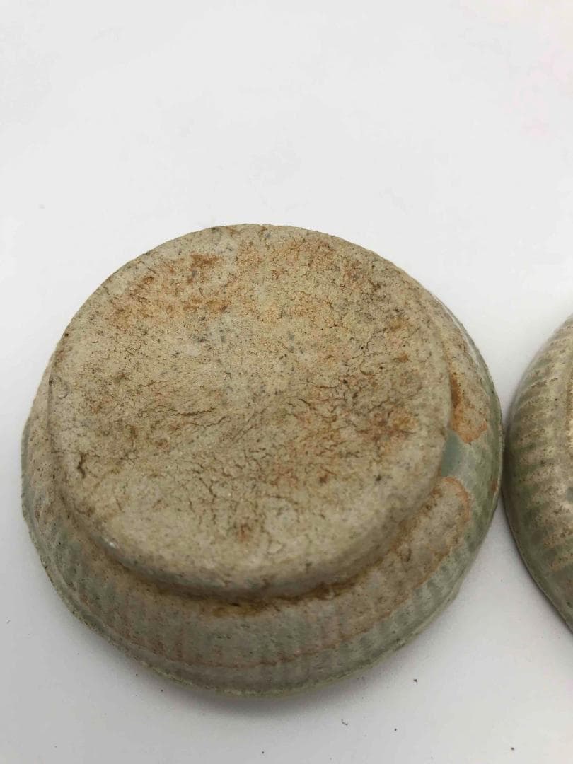 北宋時代　青白磁貼花牡丹文合子　香盒　香合　茶道具　香道具　(F-56)