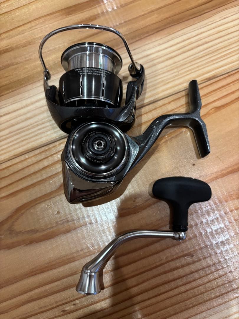 PC LT3000-XH スピニングリール