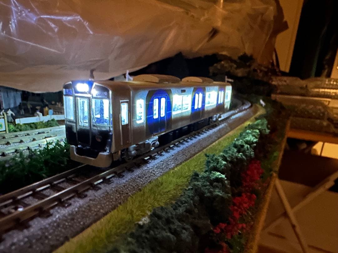 鉄コレ 阪神5700系 4両(動力化、室内灯装着、先頭車前尾灯点灯) tomix