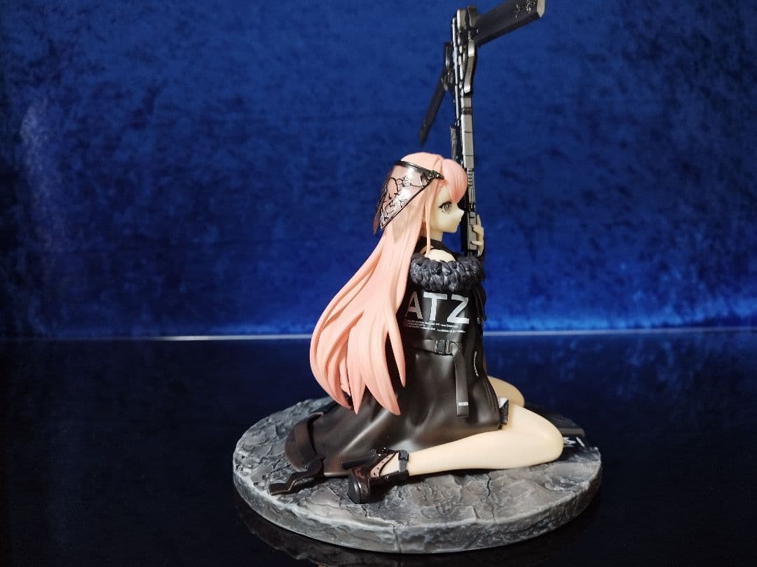 A-Z C Myethos フィギュア