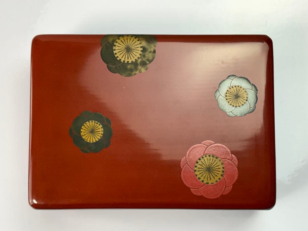 【未使用】時代漆芸 木製 菊紋蒔絵 螺鈿象嵌箱 蓋物 小物入れ R7112344