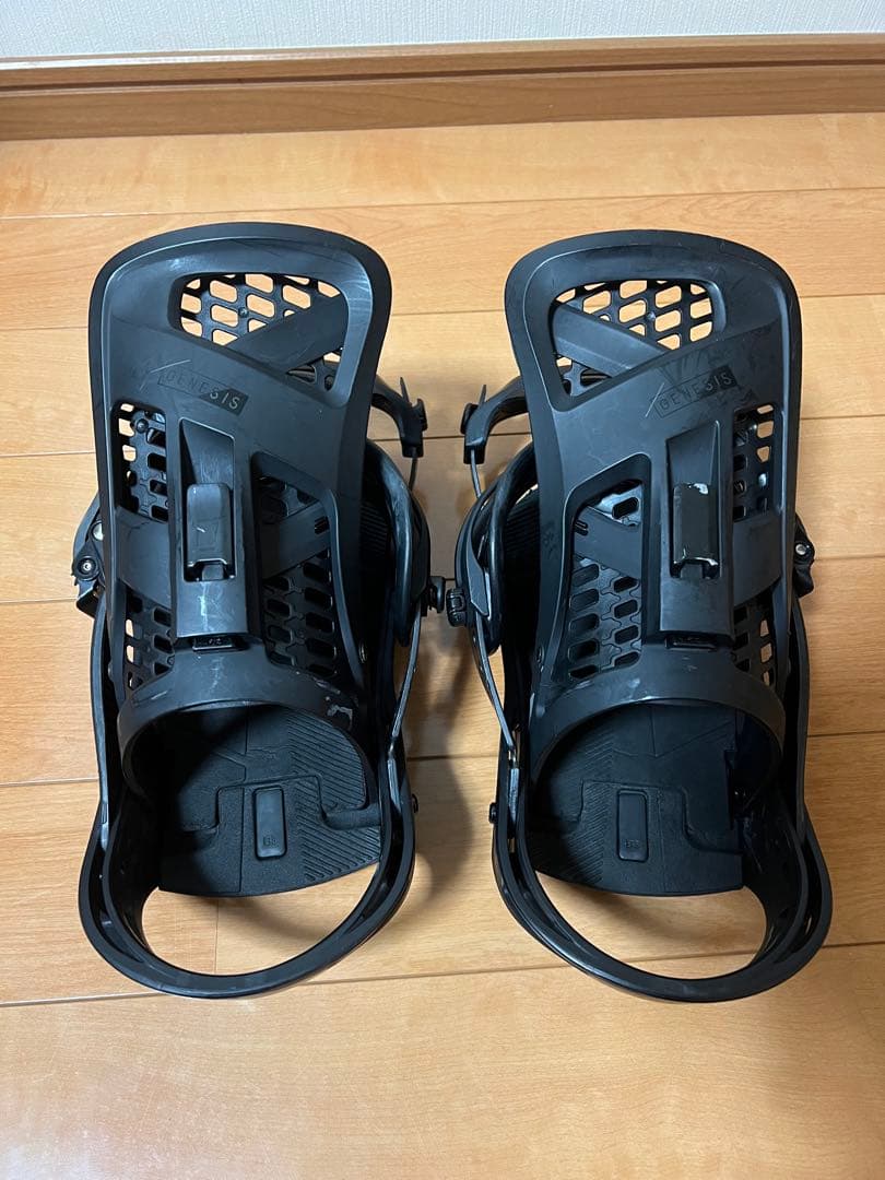 BURTON バートン ジェネシス　ビンディング ブラック Mサイズ