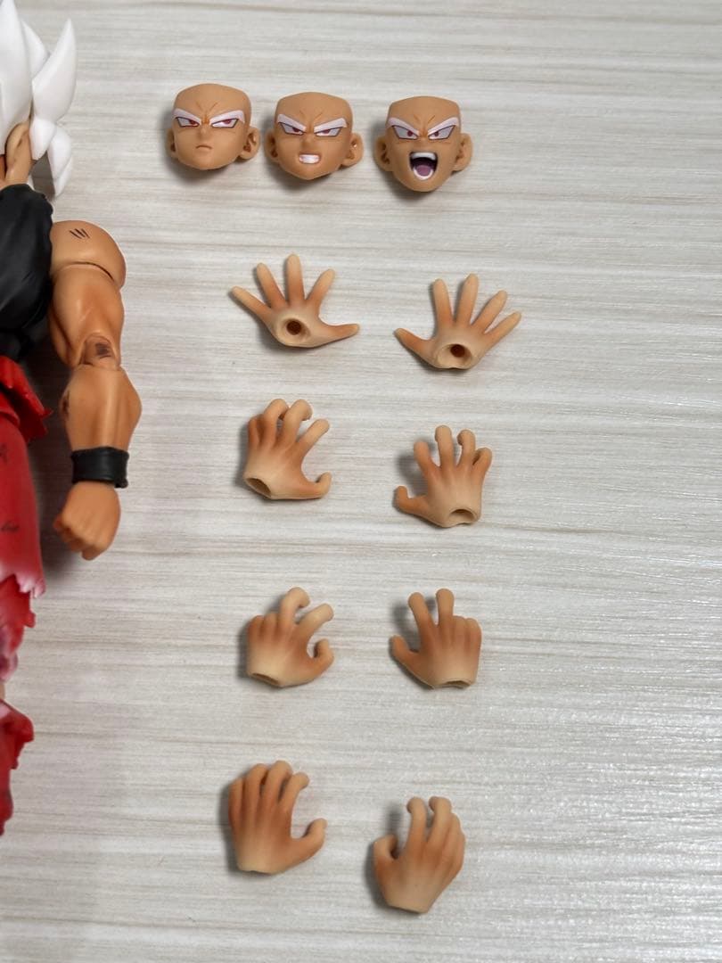 ドラゴンボール スーパーサイヤ人 孫悟空　ゲンキダマツリカラー フィギュアーツ等