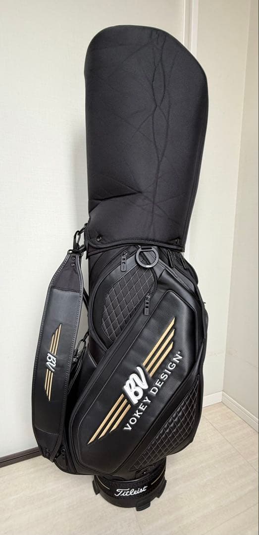 【良品⭐︎限定品】タイトリスト　キャディーバック　VOKEY 黒　ゴールド