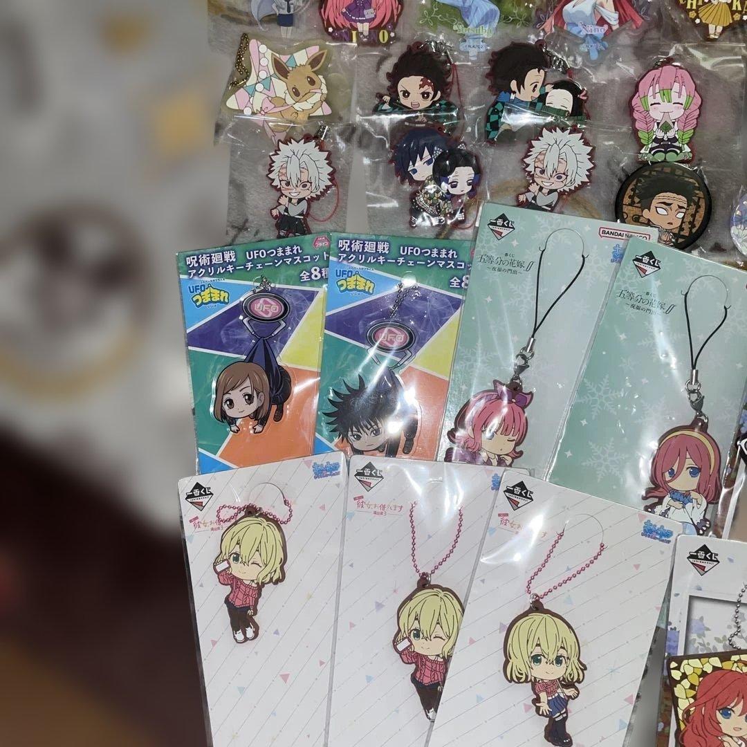 アニメグッズ まとめ売り 鬼滅の刃 五等分の花嫁 リゼロ 呪術廻戦