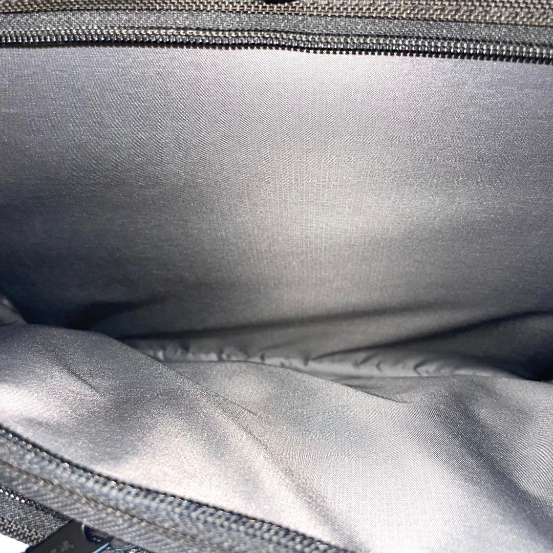 TUMI ALPHA3 ツミ トゥミ アルファ3 デラックス 4輪 ラップトップ