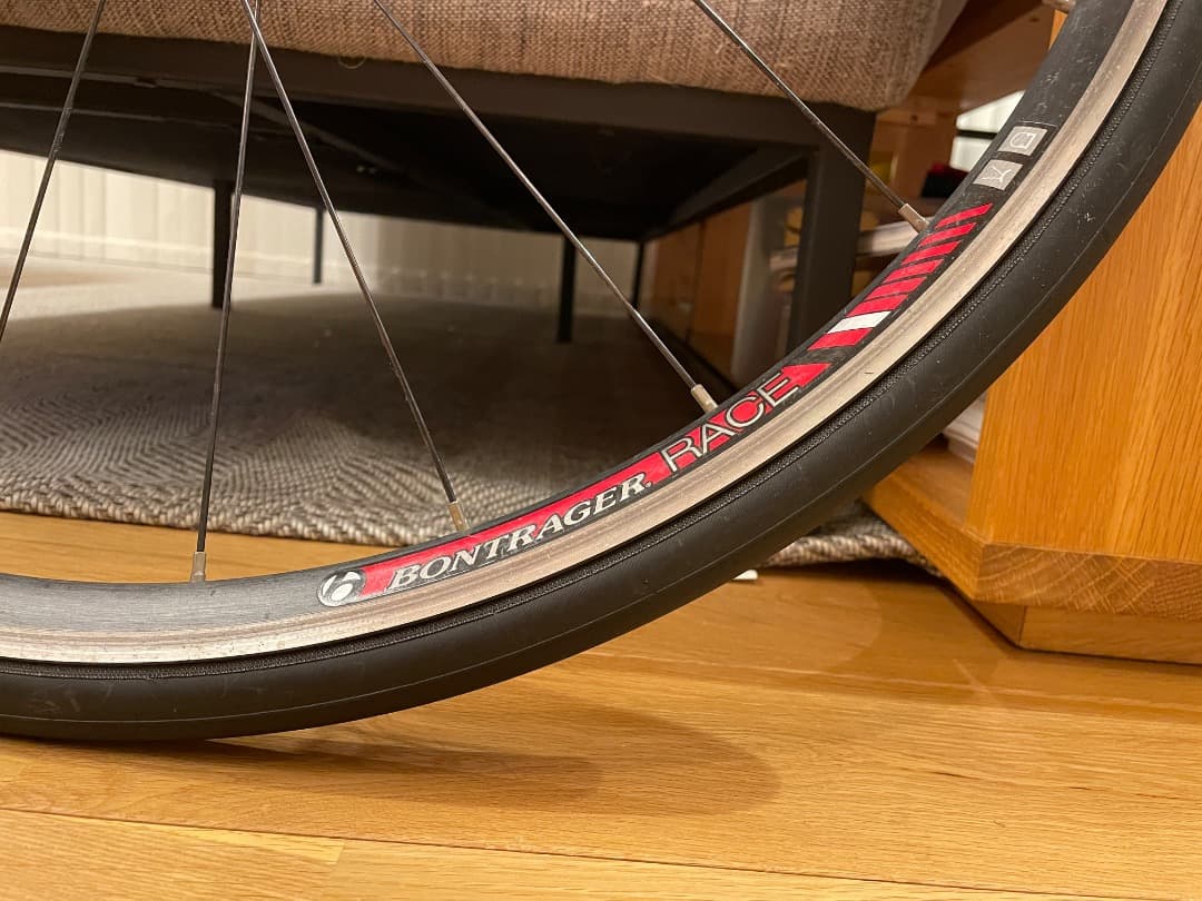 Bontrager Race タイヤホイールセット