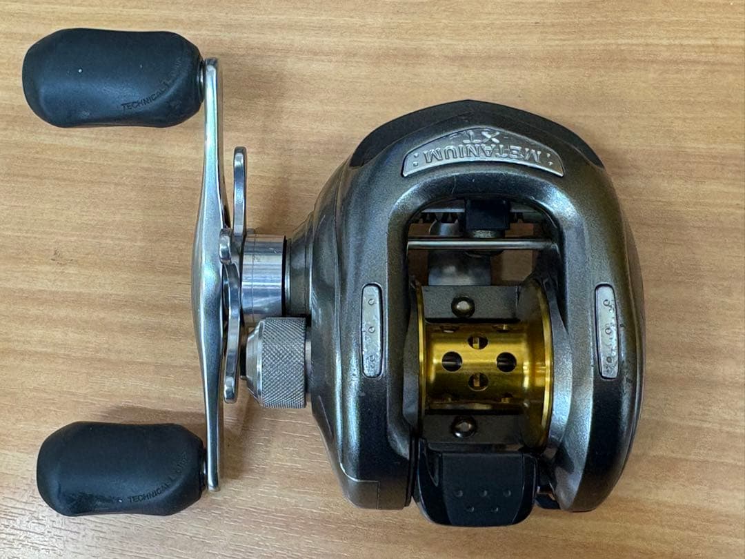 シマノ　05メタニウムXT 左ハンドル