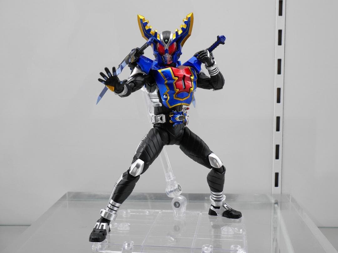 「新品未開封」SHF（真骨彫製法）仮面ライダーガタック ハイパーフォーム