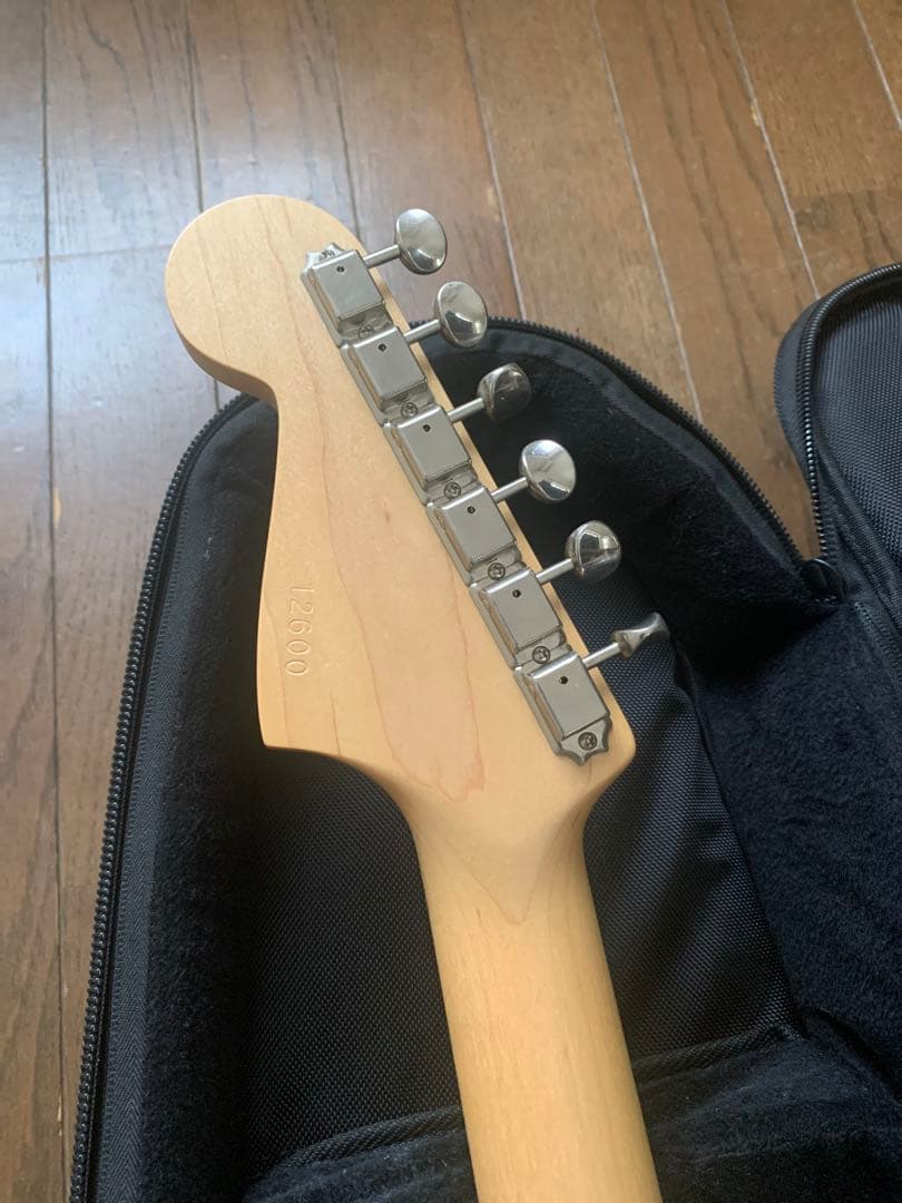 momose MJM1-STD/NJ OWH ジャズマスター