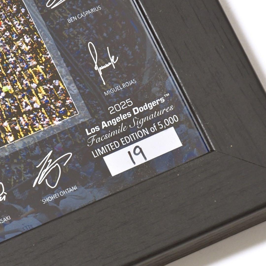 ロサンゼルス・ドジャース サイン入り写真　限定5000枚　大谷翔平　ボブルヘッド