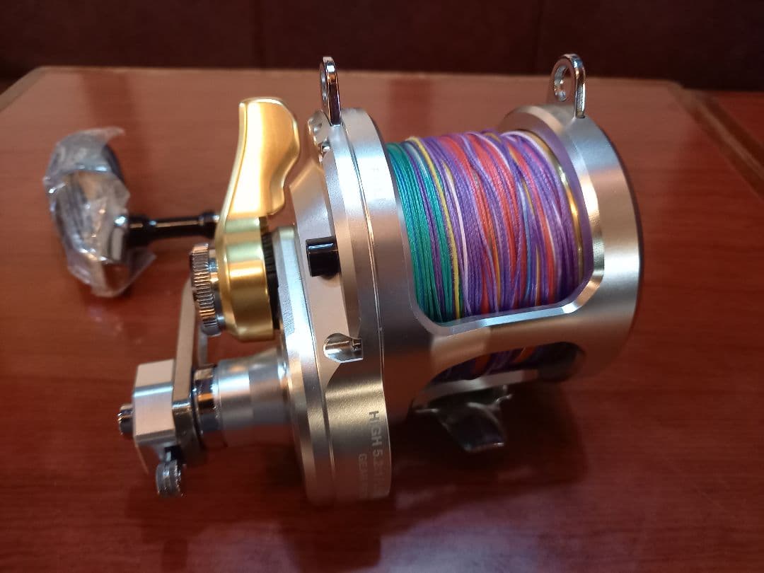 シマノ タリカ 20II ミゾハンパワーハンドル装着済み【極美品】