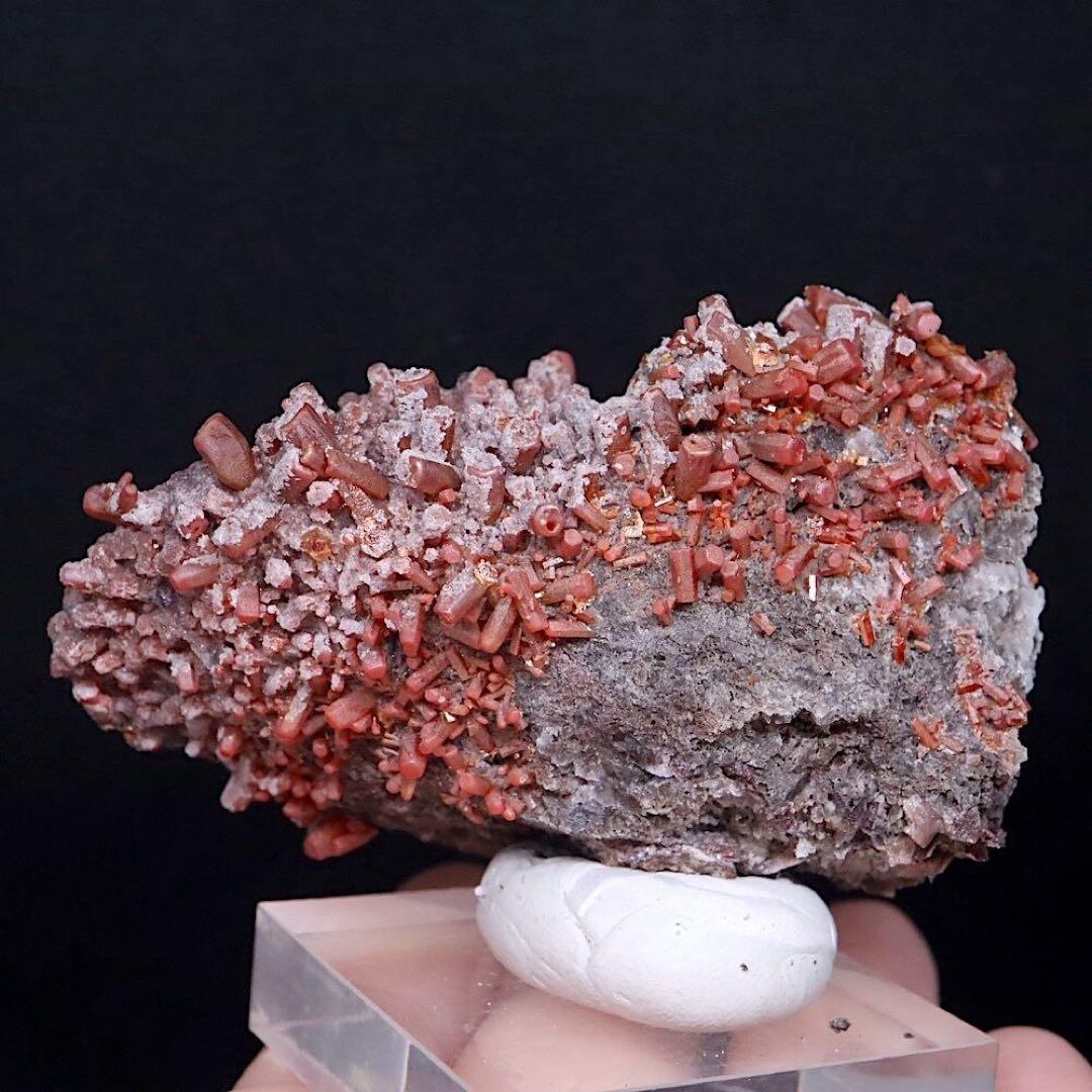 褐鉛鉱 バナジン鉛鉱 バナジナイト 119.8g VND087天然石 原石