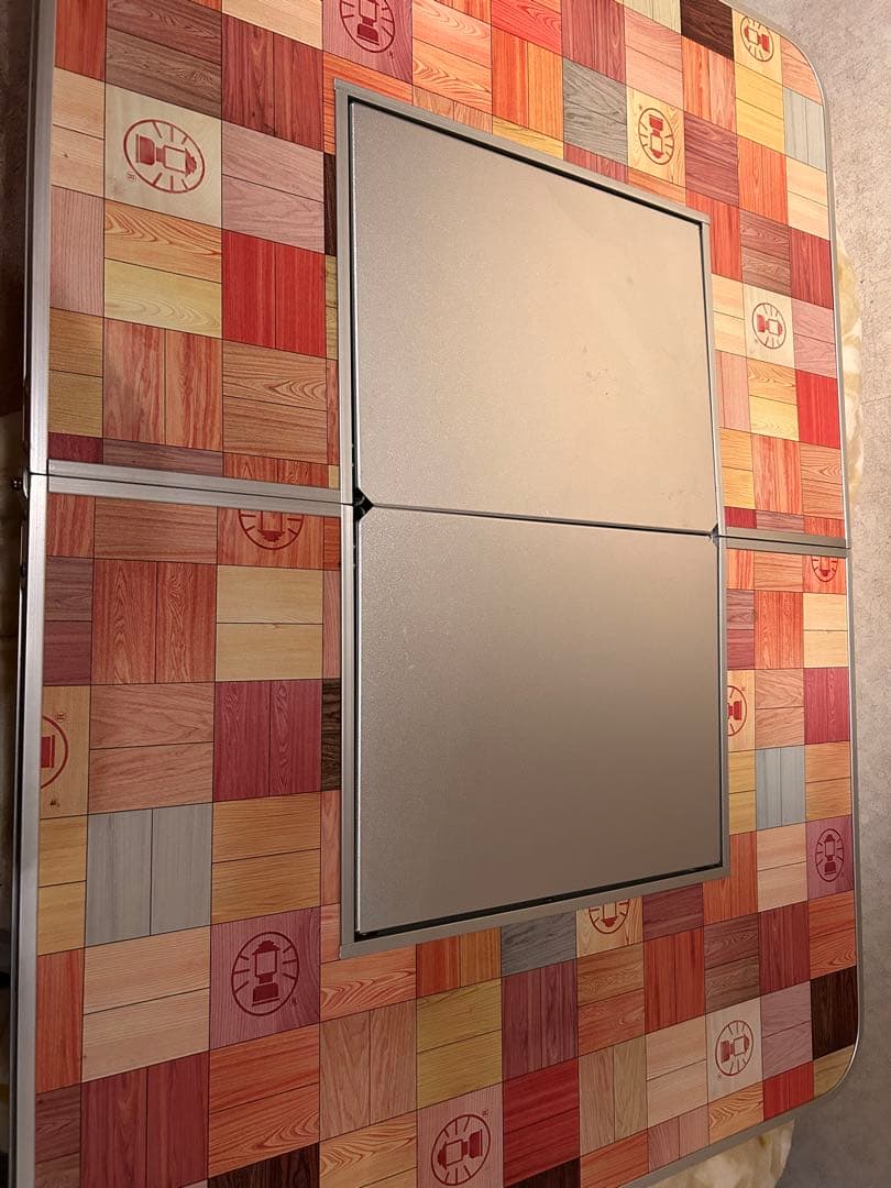 Colemanテーブル ナチュラルモザイクBBQテーブル 110プラス