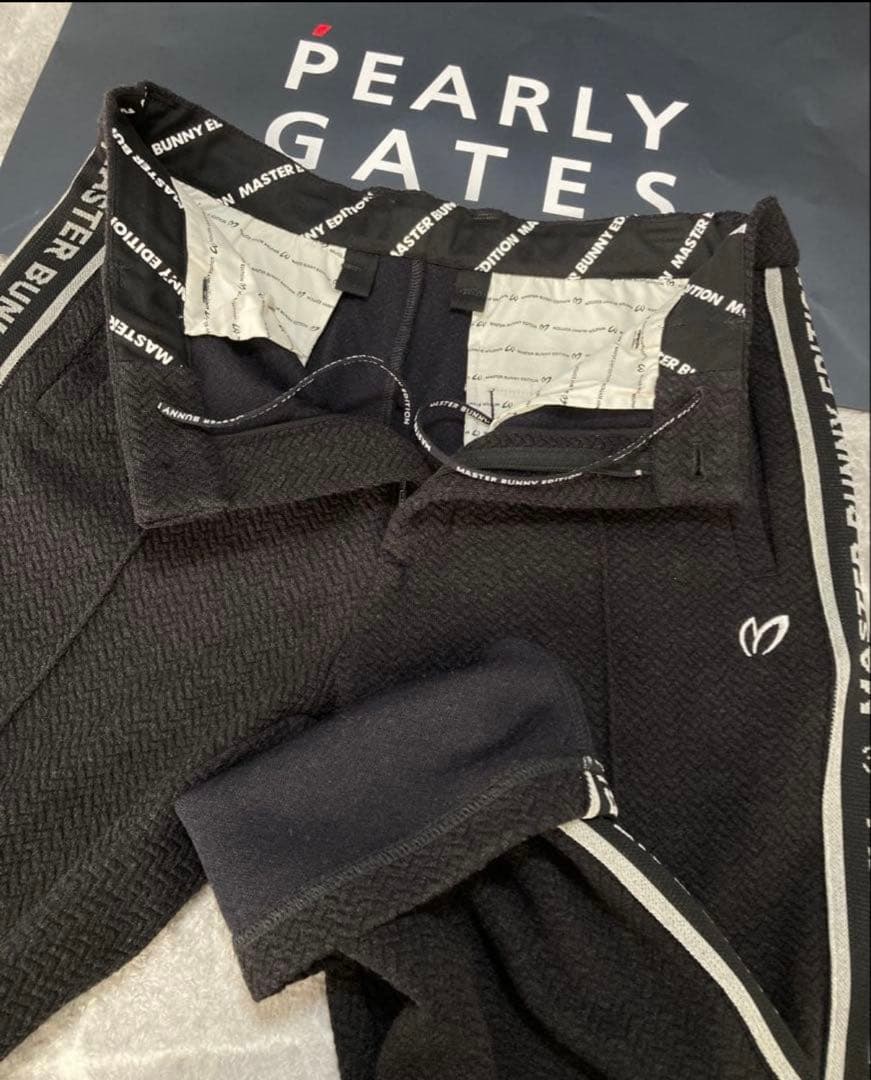 ブラック サイドストライプ メンズパンツ