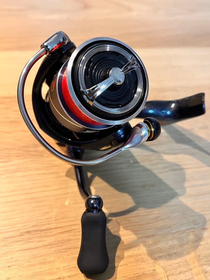 【中古】ダイワリール　20月下美人X LT2000S