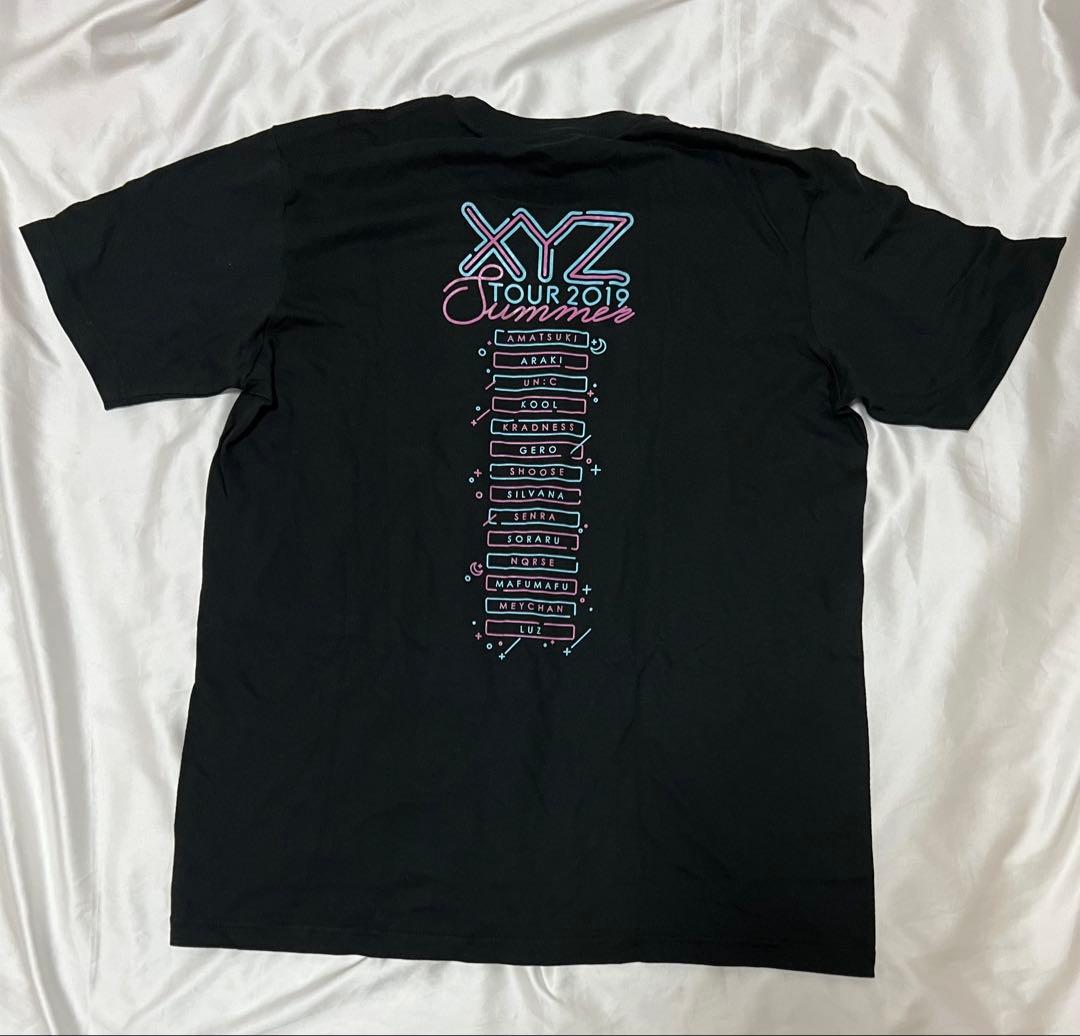 XYZ サインTシャツ