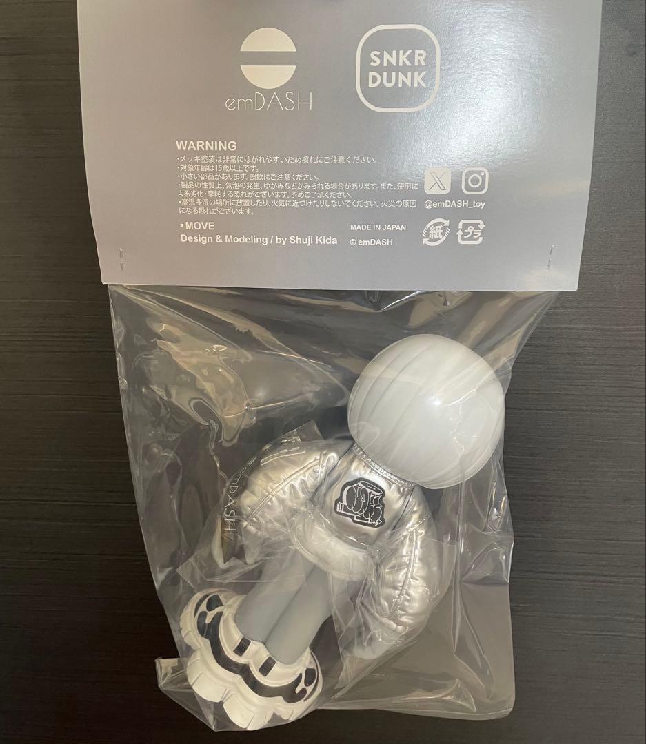 【今だけ】emDASHxSNKRDUNK Soft VinylToy