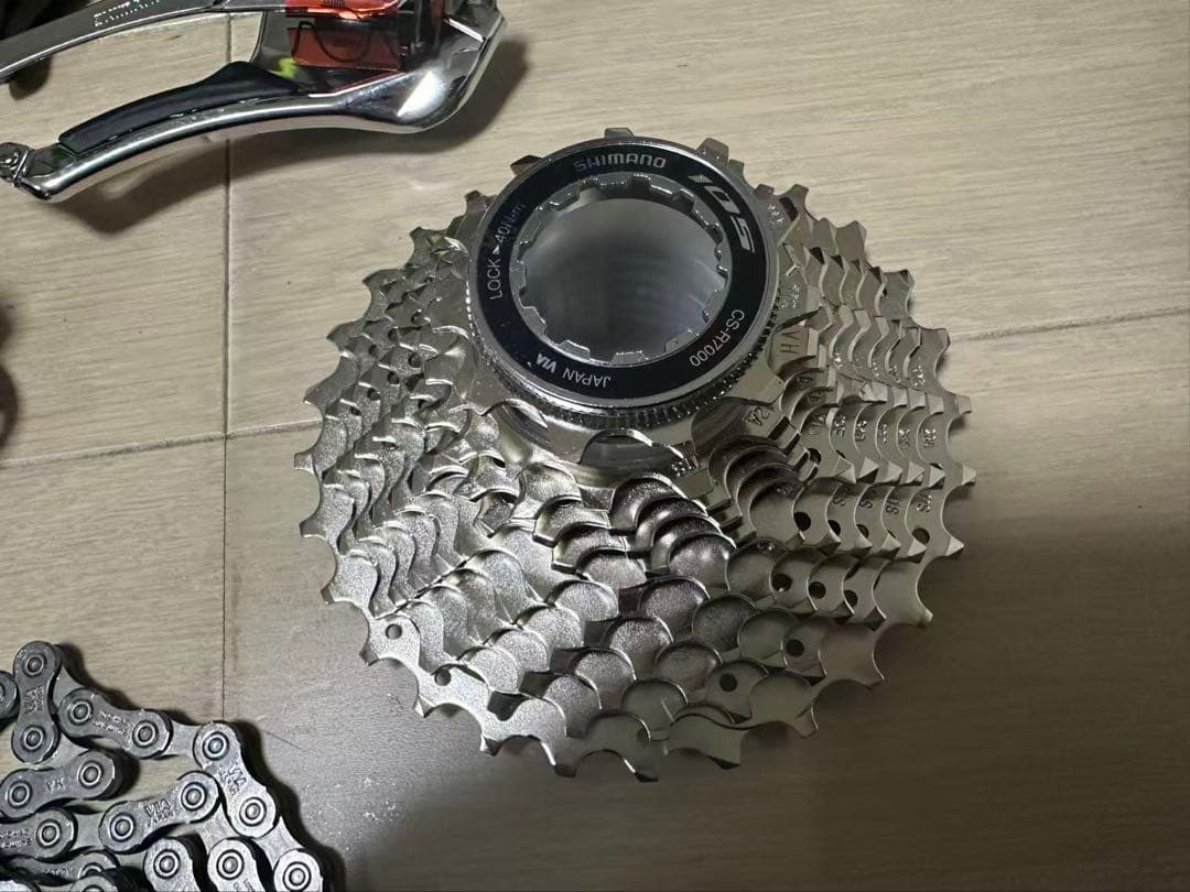 SHIMANO シマノ　105 R7000 11速 コンポセット　新品未使用