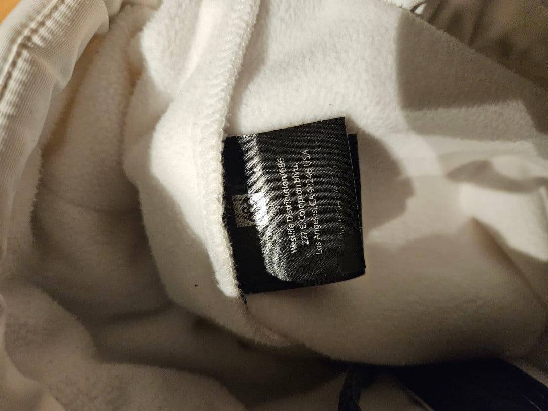 22-23 スノボウェア 686 ホワイトジャケット パンツセット