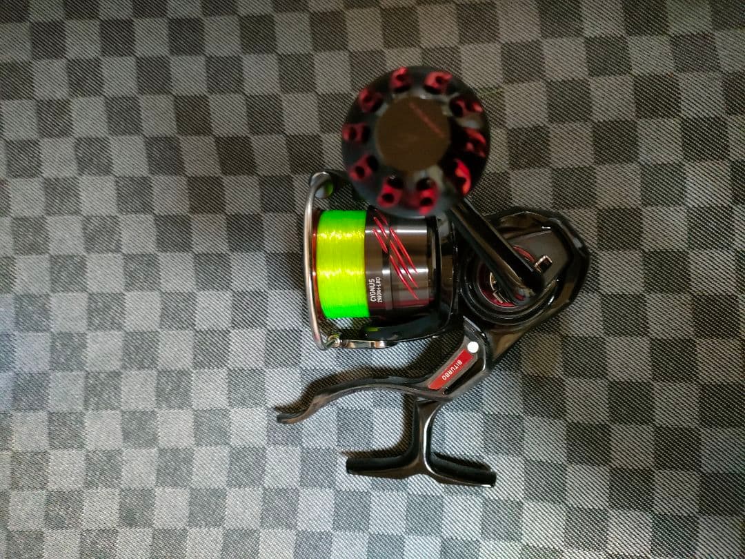 Daiwa 23CYGNUS 2500XH-LBD レバーブレーキリール
