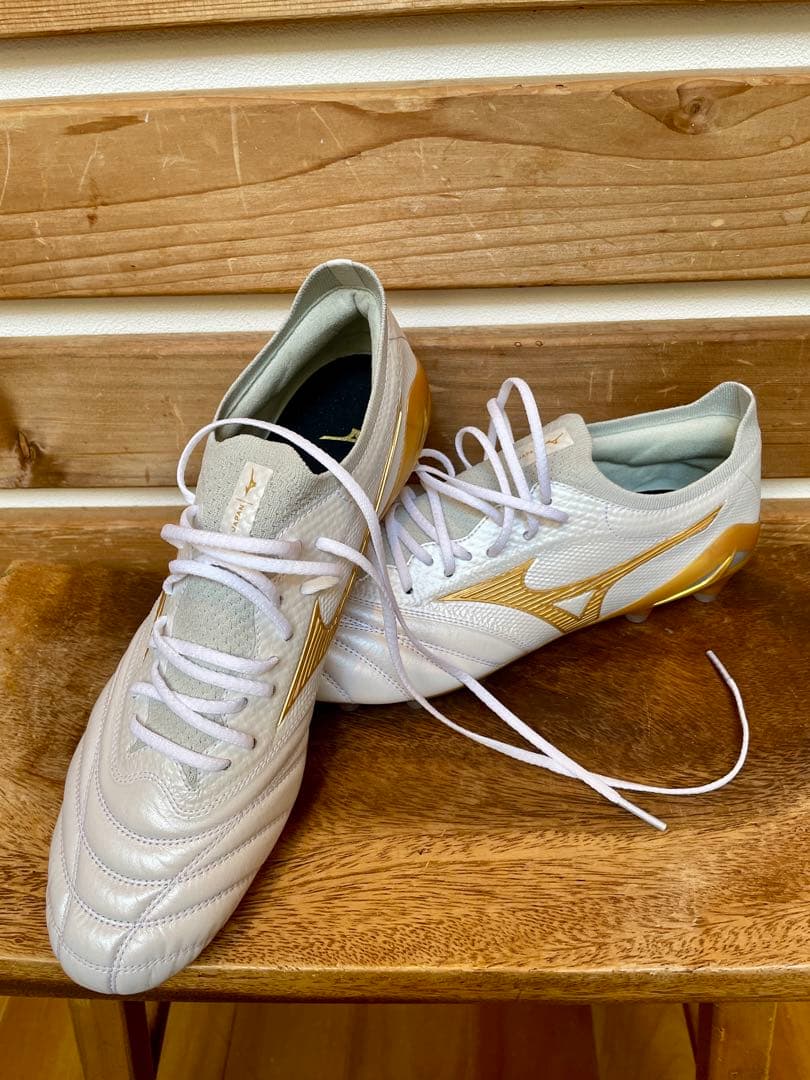 ミズノ モレリア ネオ 4 β JAPAN 27.5cm 元箱 ゼログライド紐付