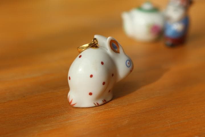 ヘレンド Herend うさぎ ラビット ハンドペイント ペンダントヘッド