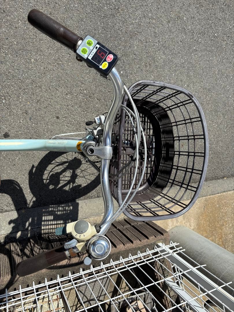 【引き取り限定.藤沢市】ブリヂストン　電動アシスト三輪自転車 アシスタワゴン