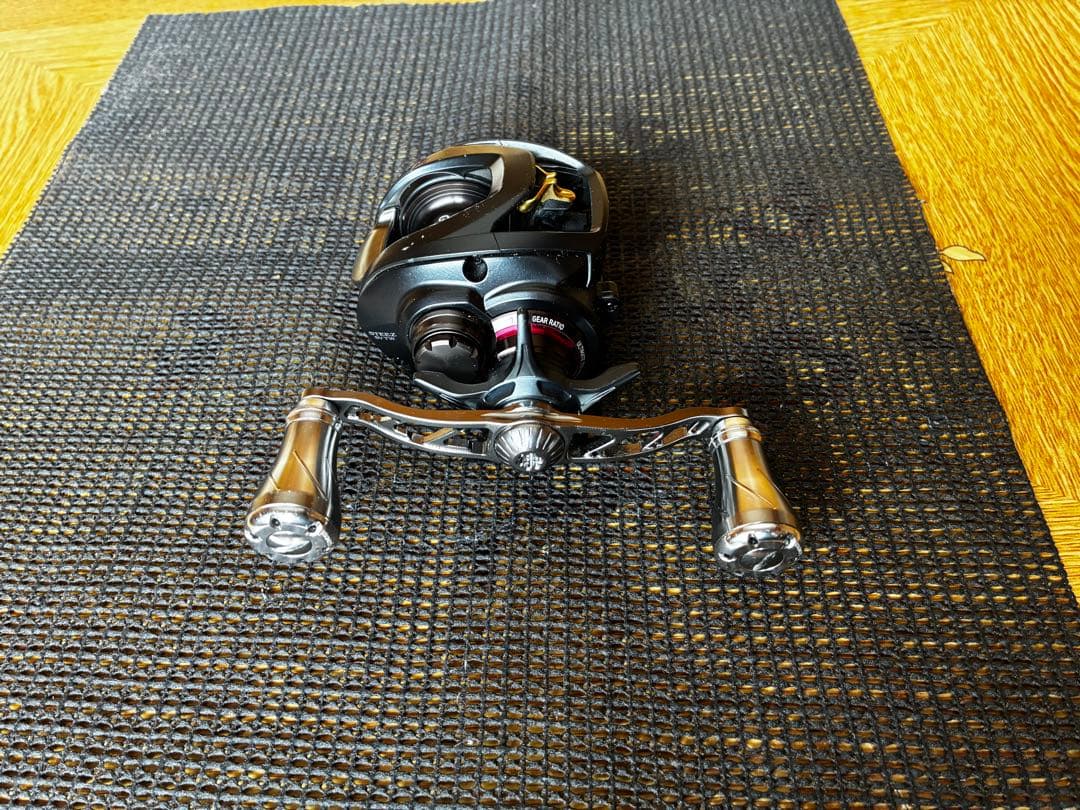 ダイワ　スティーズ　SV TW 1016SV-SH 動作良好 付属品