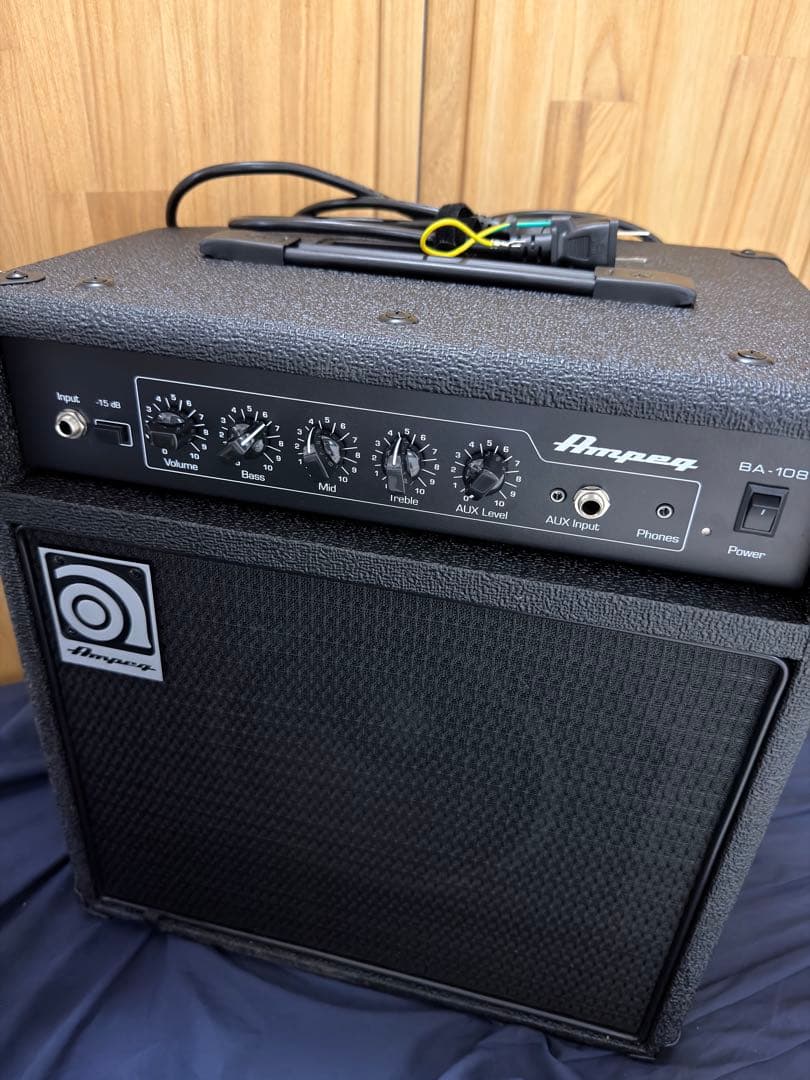 【ほぼ未使用】Ampeg BA-108 ベース用アンプ