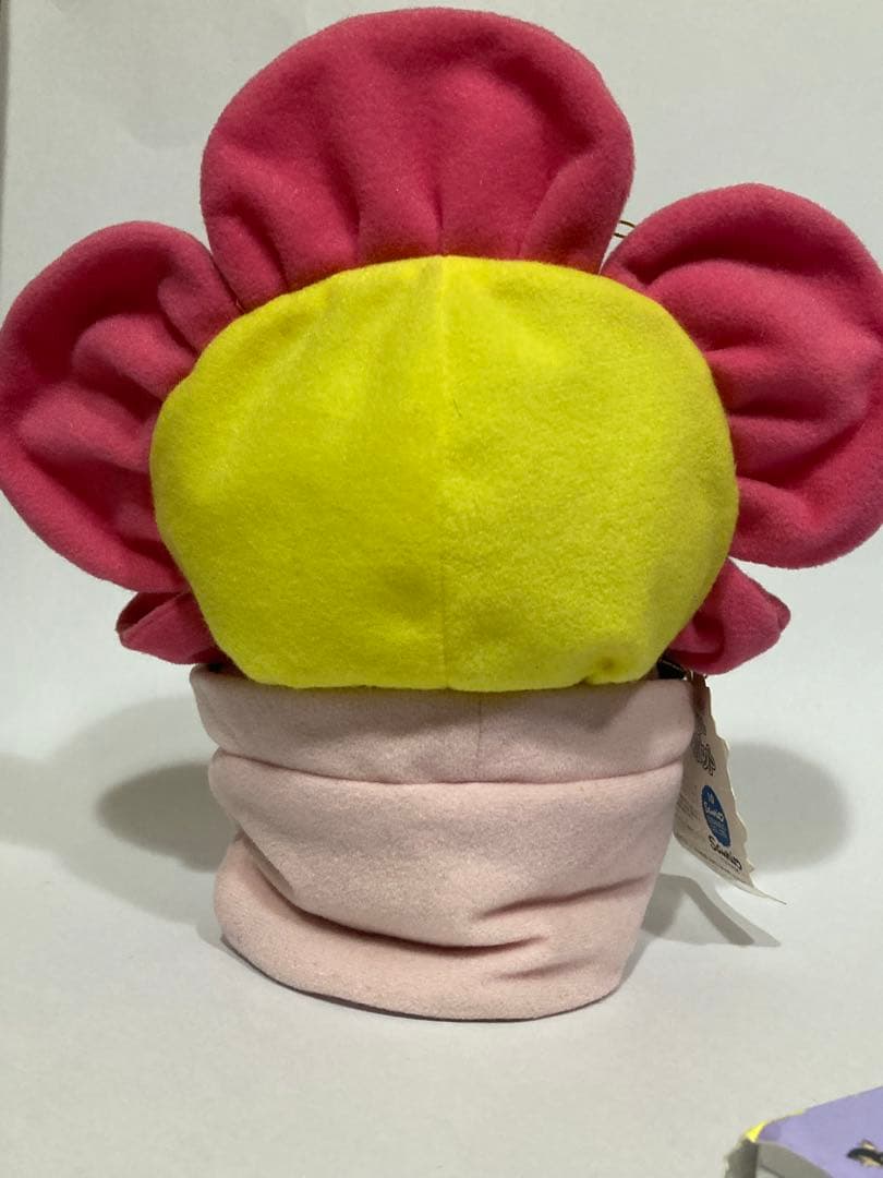 希少　のハローキティ 花のポットの可愛いぬいぐるみ サンリオ平成レトロ　激レア！