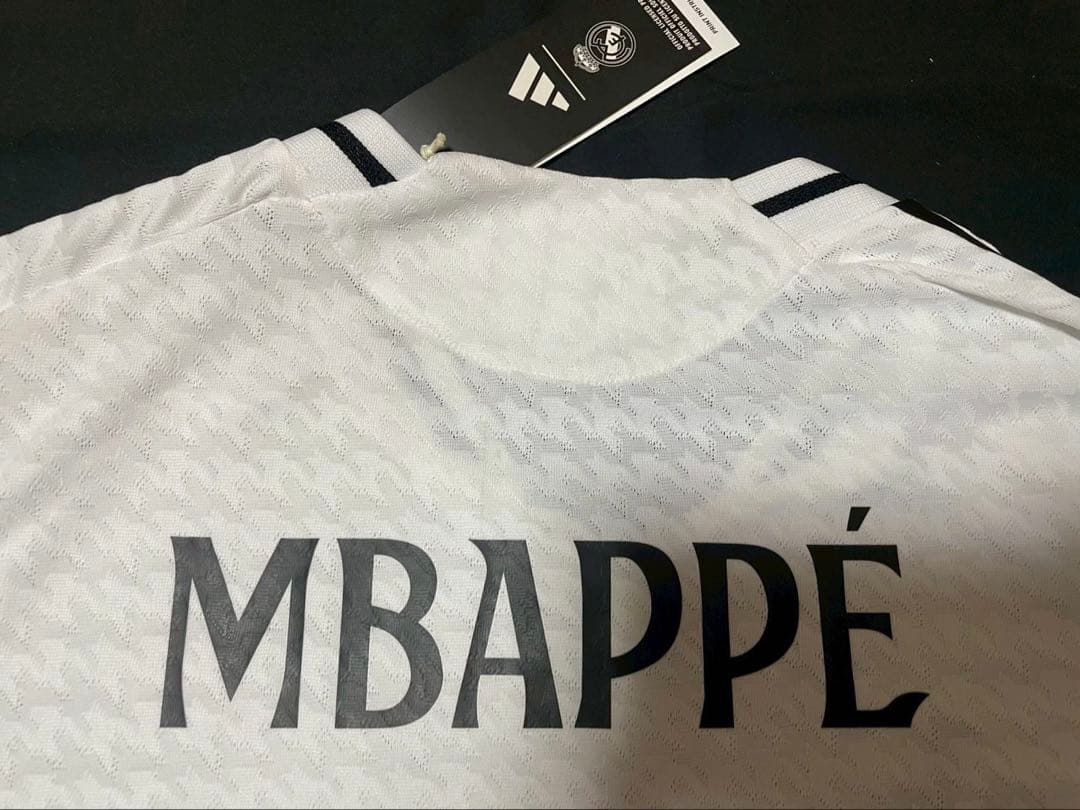 【正規品／オーセンティック】レアル24-25 ホーム #9エムバペフルパッチXL