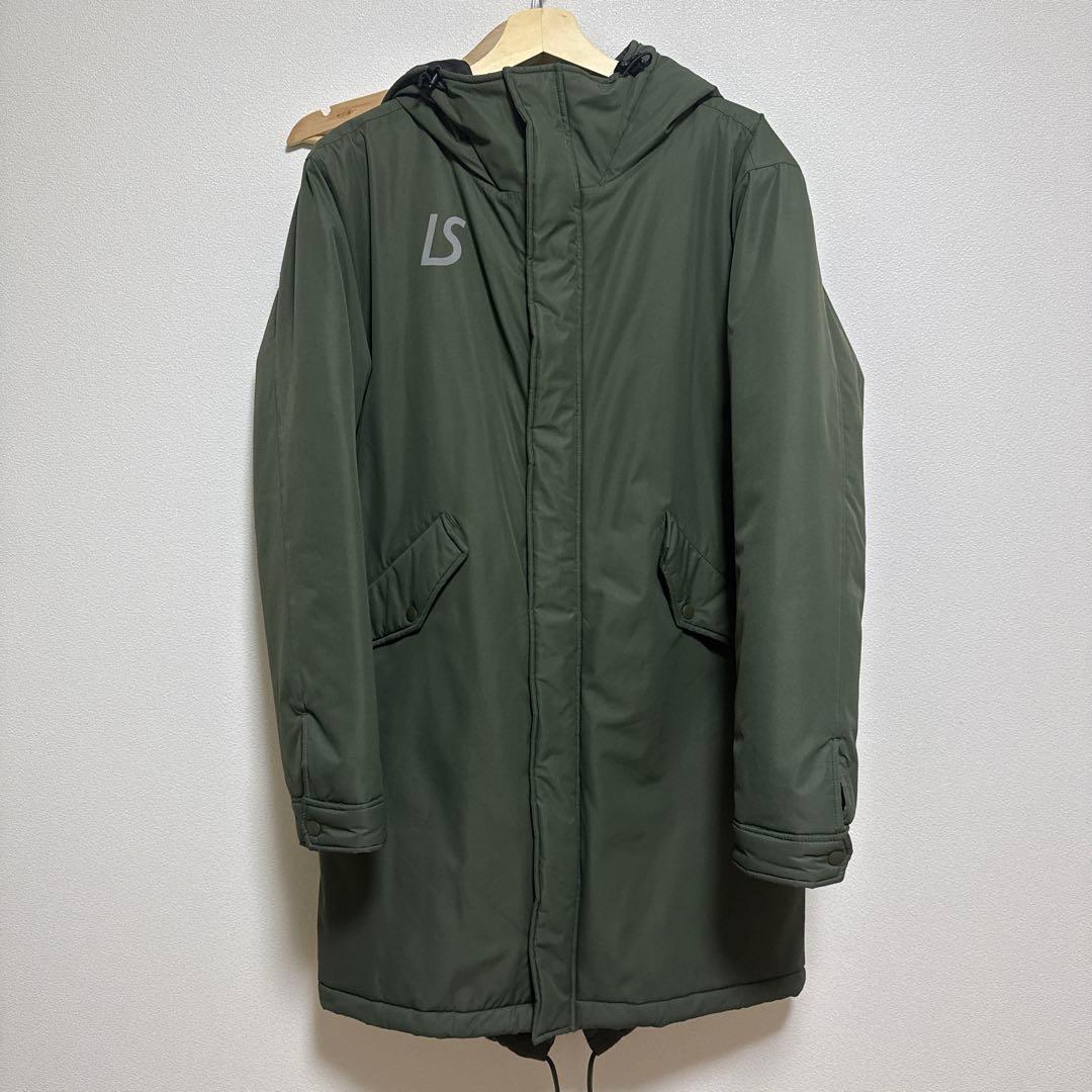 ルースイソンブラ　ベンチコート、パーカー