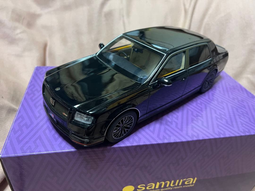 京商 1/18 samrai トヨタ センチュリー GRMN