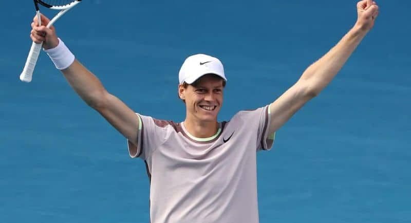 2024全豪オープン シナー テニスウェア ナイキ