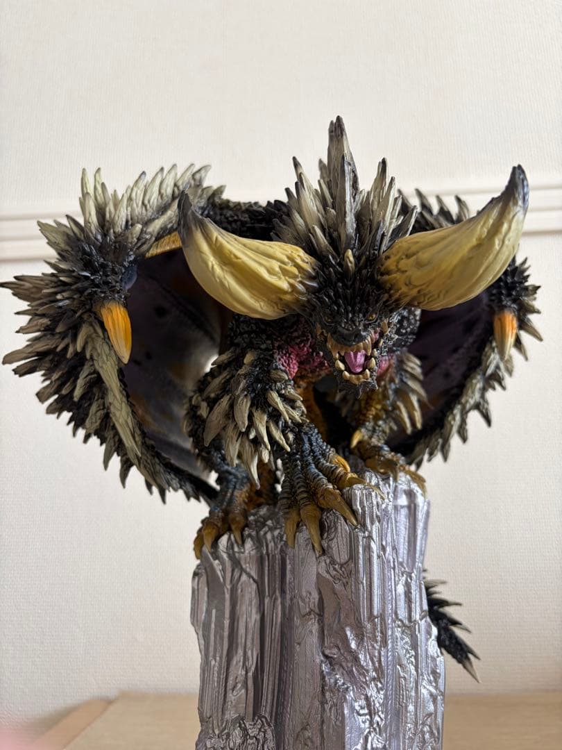 ネルギガンテ　クリエイターズモデル　復刻版　完成品フィギュア