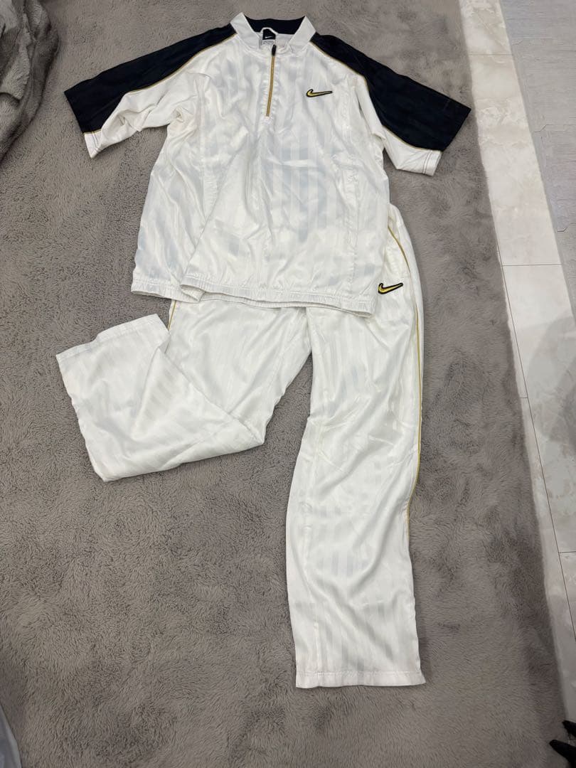 Nike ダイヤモンドエリート　セットアップ　野球　ホワイト　ブラック　半袖