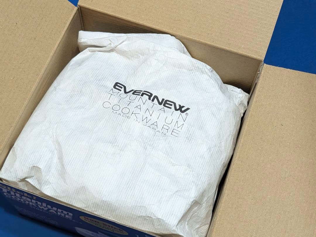 新品 定価14740円 チタンクッカーセット M セラミックECA412